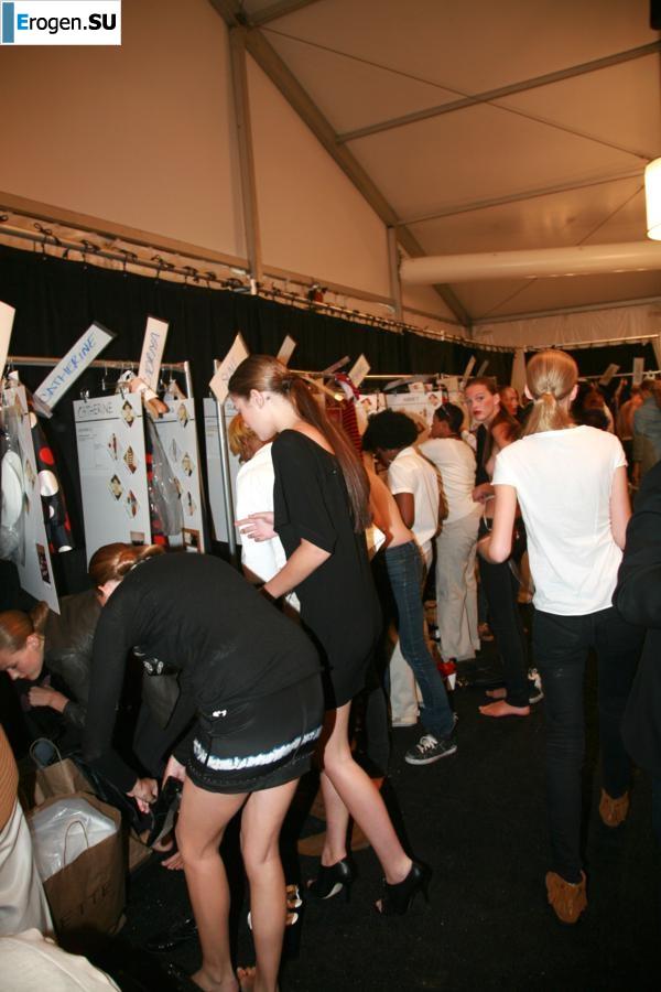 Dressing rooms, latrines, changing rooms for models. Photo 26