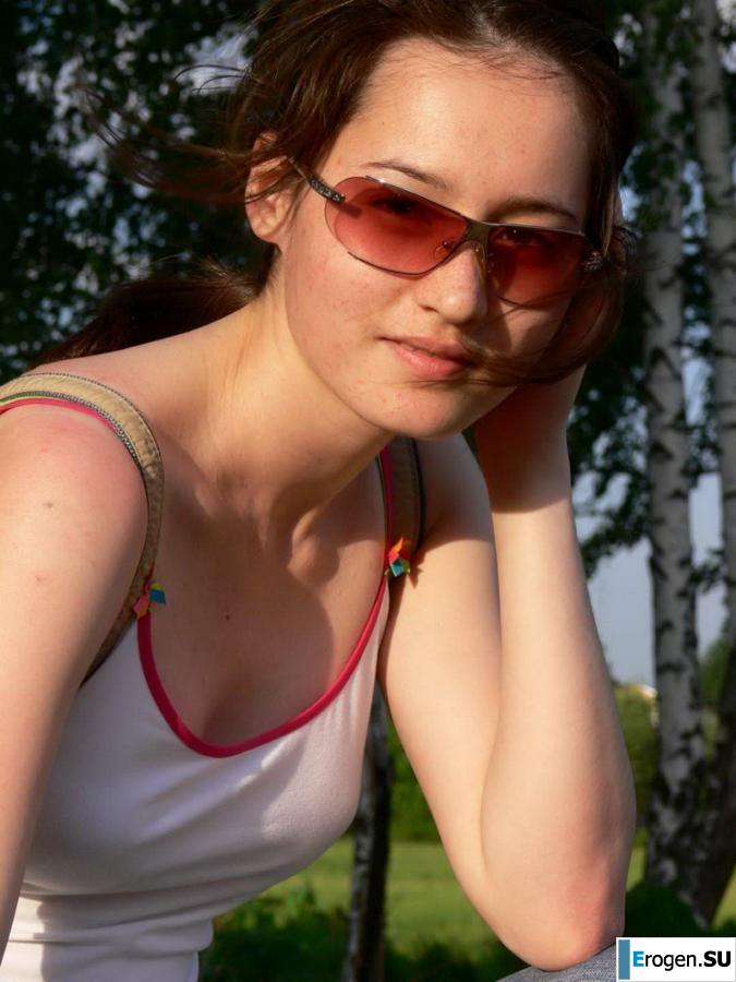 Freckled Asian. Photo 31