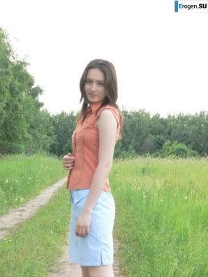 Веснушчатая азиатка. Эскиз 20