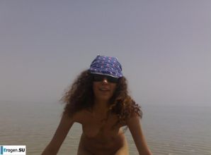 in support of Yanukovych, and on the beach. Part 4. Thumb 1