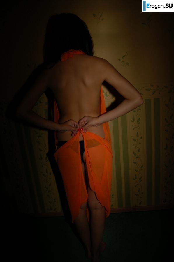 Домашняя фотосессия брюнетки. Фото 44