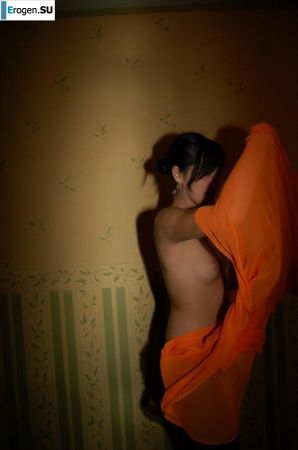 Домашняя фотосессия брюнетки. Эскиз 11