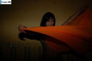 Домашняя фотосессия брюнетки. Эскиз 38