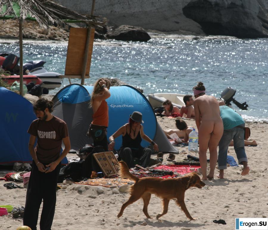 And again, hippies. Now on the beach. Part 2. Photo 5
