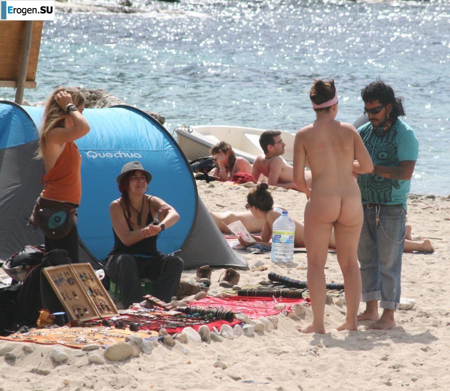 And again, hippies. Now on the beach. Part 2. Photo 7