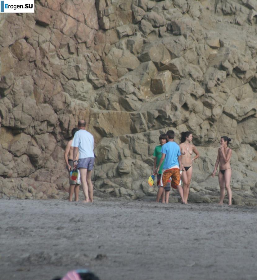 And again hippies. Now on the beach. Part 5. Slide 14