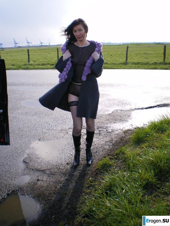 Madame Frenchwoman. Photo 19