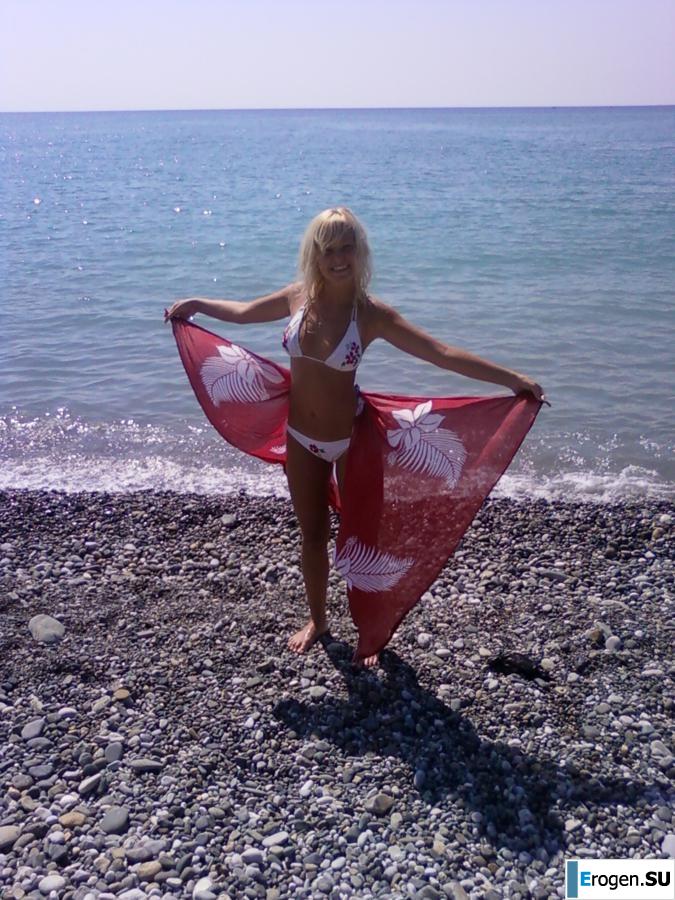 Beautiful Graduate. Photo 15