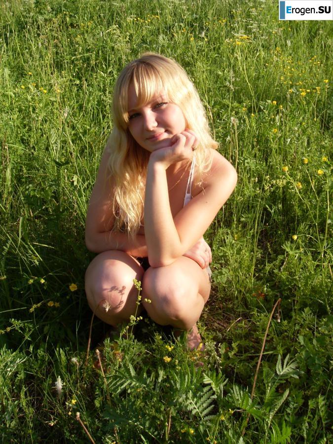 Beautiful Graduate. Photo 38