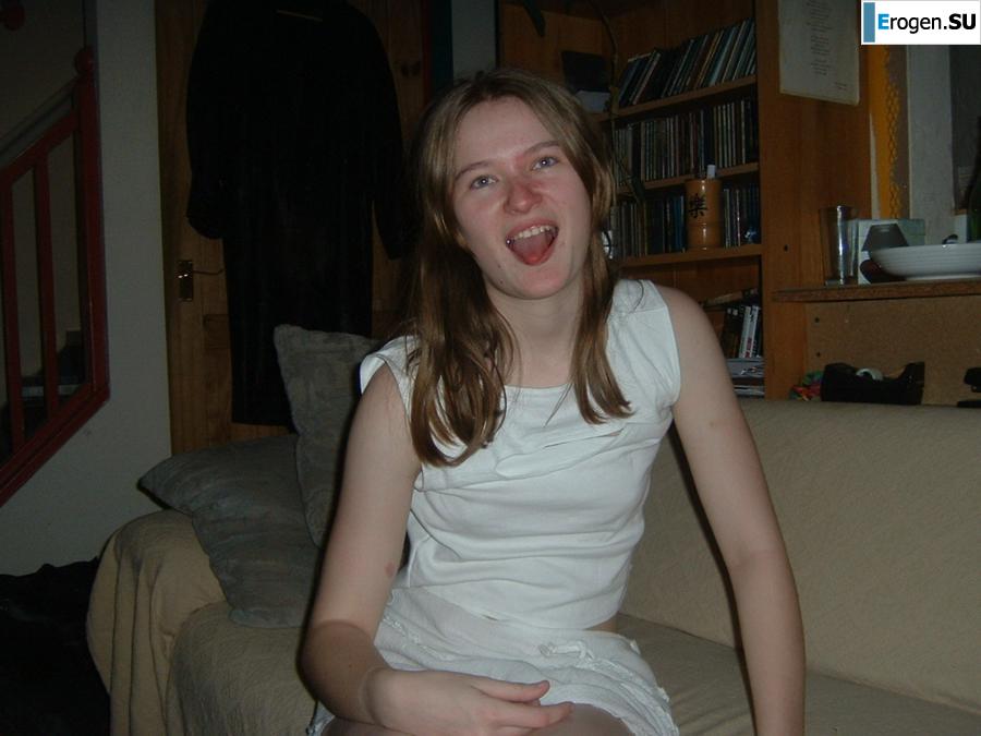 Easy erotica of a foreign student. Slide 2
