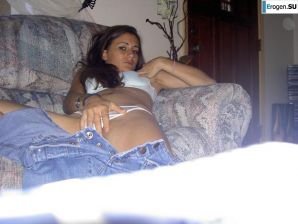 A beautiful Bulgarian posing at home and on the beach. Part 3. Thumb 17