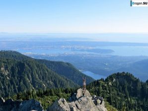 Nudity in the Mountains. Part 2. Thumb 21