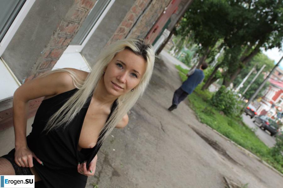 Настя из Самары ходит по городу и показывает себя. Часть 2. Фото 25
