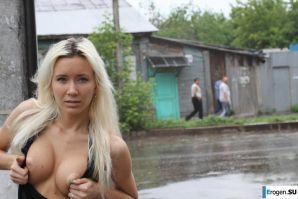 Настя из Самары ходит по городу и показывает себя. Часть 2. Эскиз 28