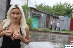 Настя из Самары ходит по городу и показывает себя. Часть 2. Эскиз 29