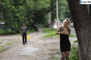 Nastya from Samara walks around the city and shows herself. Part 7. Thumb 40
