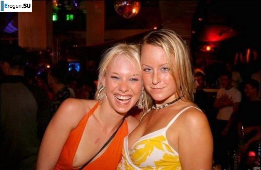 oops boobs lit up. Photo 35
