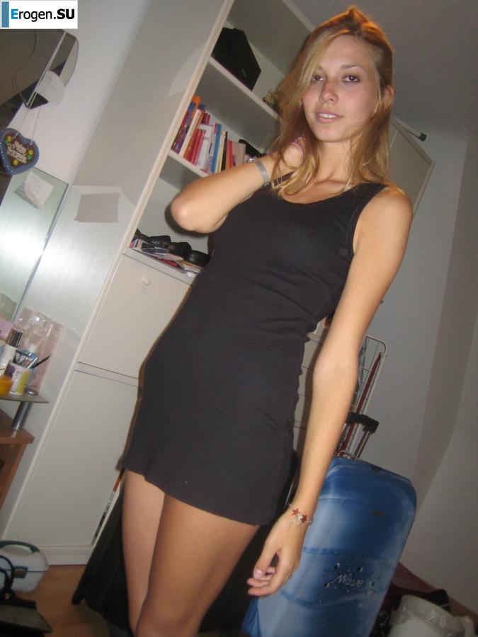 Slender German and her curly-haired friend. Photo 12