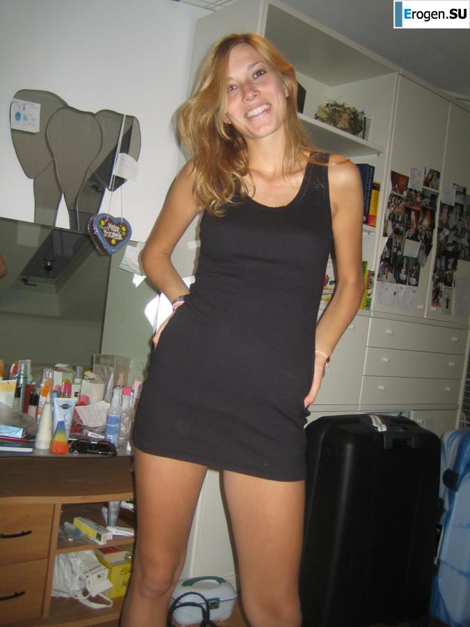 Slender German and her curly-haired friend. Photo 13