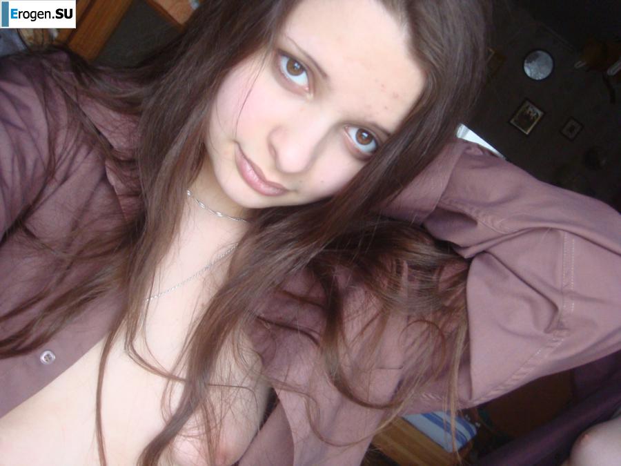 Students take pictures of themselves. Part 3. Photo 26