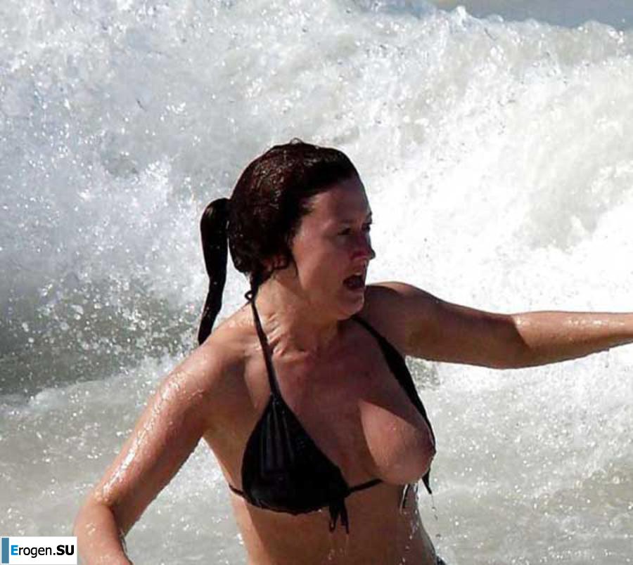oops boobs lit up. Part 2. Photo 40