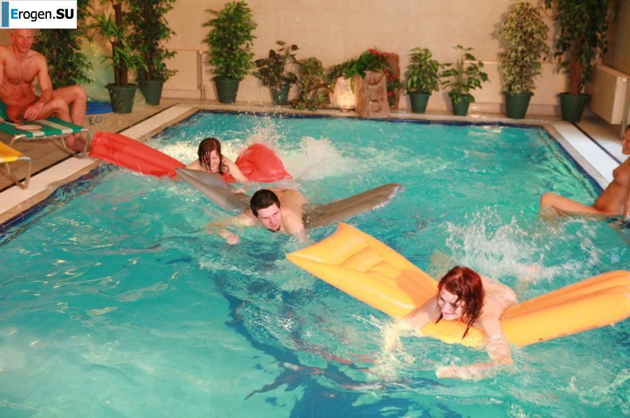 Czech nudists in the pool. Part 3. Photo 30