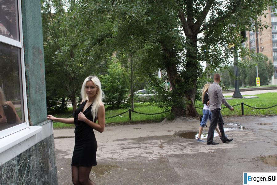 Настя из Самары ходит по городу и показывает себя. Часть 18. Фото 18