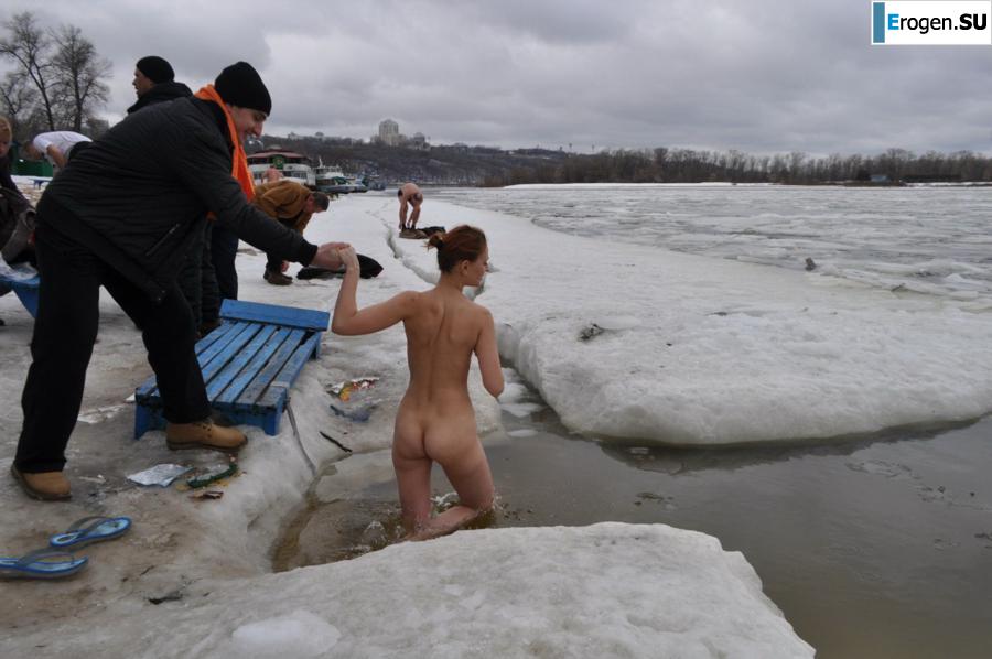 Ukrainian nudists in winter. Part 3. Photo 15