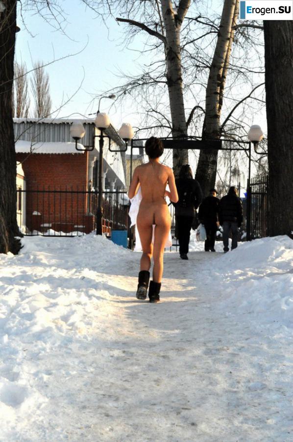 Украинские нудисты зимой. Часть 4. Фото 4