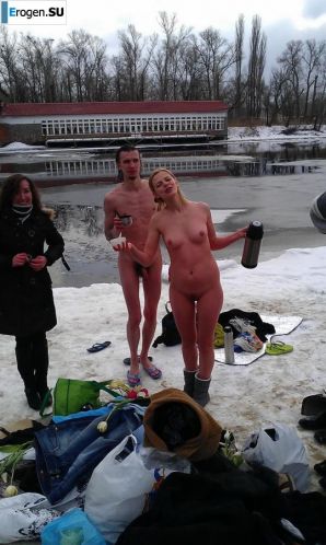Ukrainian nudists in winter. Part 4. Thumb 17