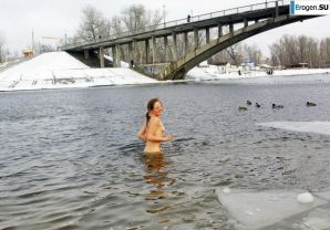 Ukrainian nudists in winter. Part 4. Thumb 23