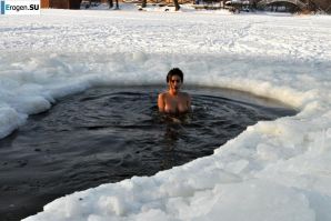 Ukrainian nudists in winter. Part 4. Thumb 5