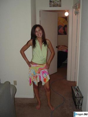 Smiling brunette with everlasting nipples. Part 7. Thumb 2