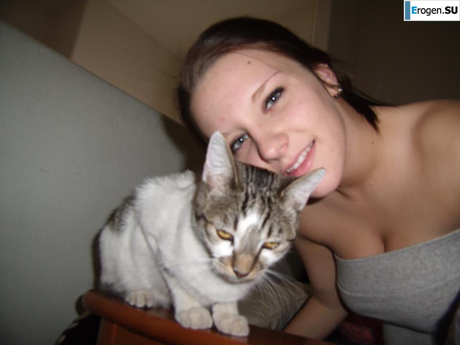 A couple from the Netherlands and their friends. Part 2. Photo 23