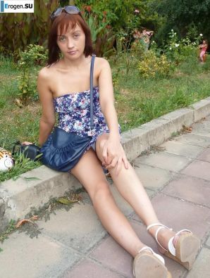 Русская малышка с маленькой грудью. Эскиз 29
