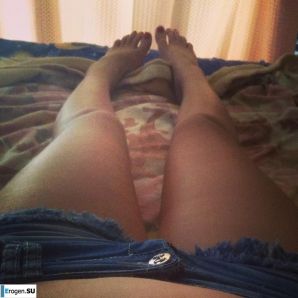 Foot boom. Thumb 8