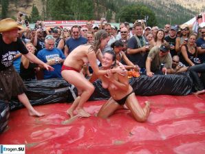 Women's Show Wrestling. Thumb 41