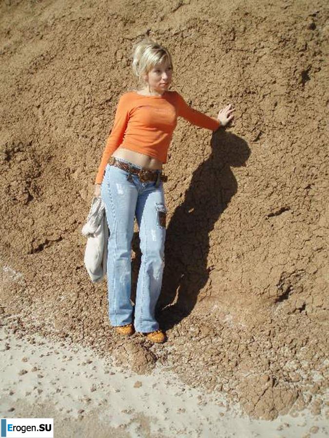 Bee Blond. Photo 10