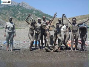 Naked in the Mud. Thumb 34