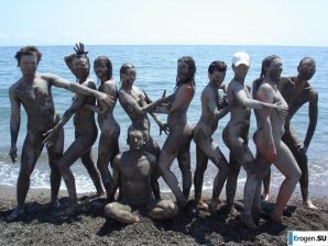 Naked in the Mud. Thumb 36