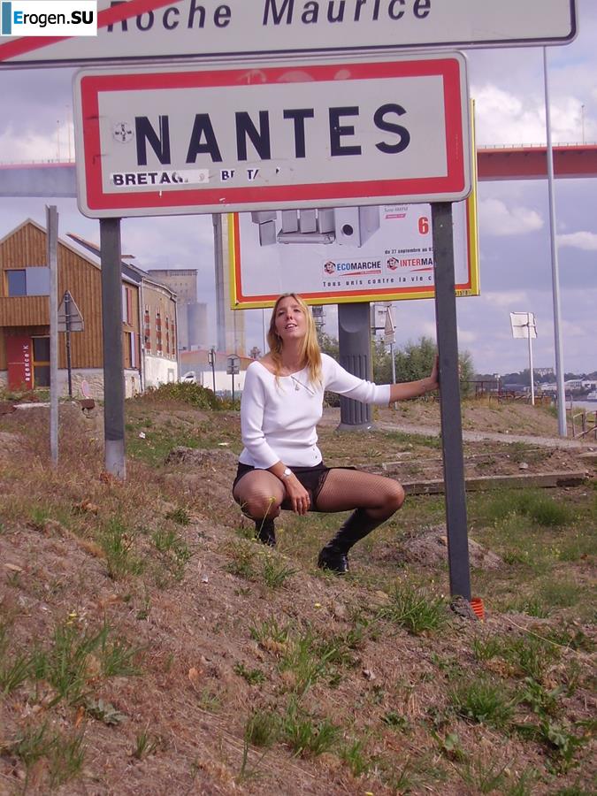 French Bi - Exhibitionist. Part 2. Photo 39