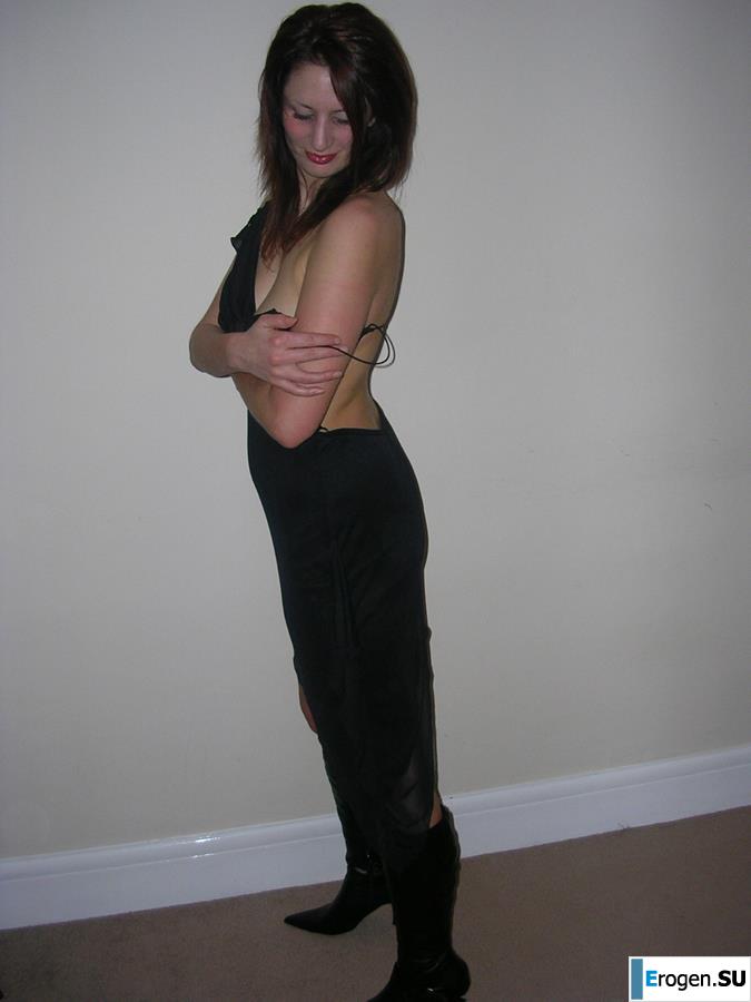A drunken lady poses and copulates. Part 2. Photo 40