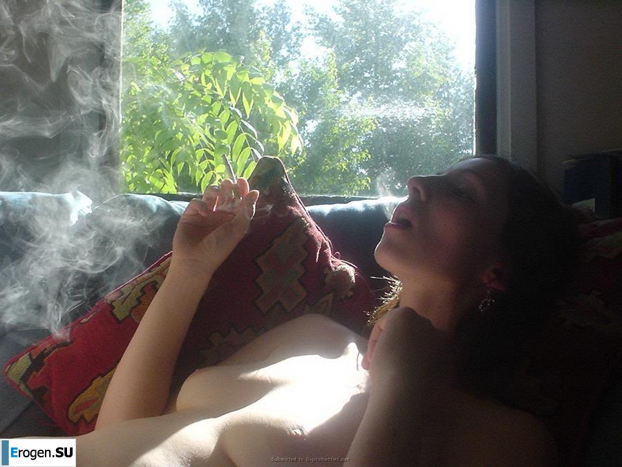 Slim and feminine. Photo 24