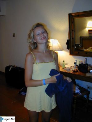 Smiling Blonde. Thumb 13
