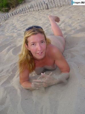 French Bi - Exhibitionist. Part 4. Thumb 29