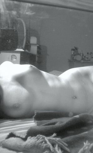 Selfshot сисястой кошечки. Эскиз 25