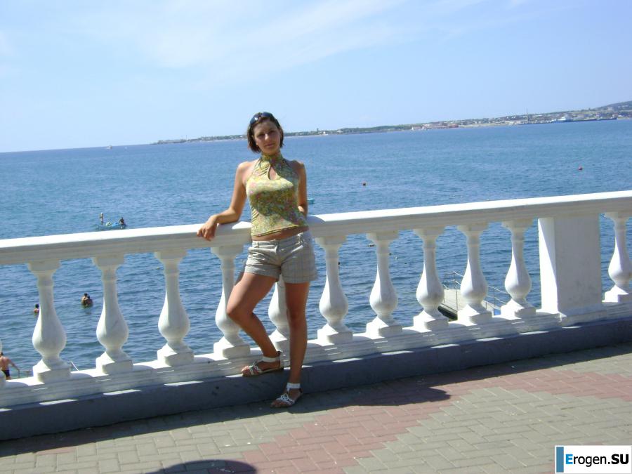 Ira at Sea. Photo 4