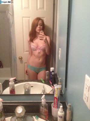 Posing and having fun. Thumb 44