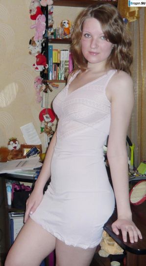 Немного женских прелестей. Эскиз 49