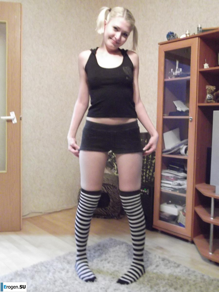 Let's pose a bit. Photo 59